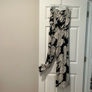 Black white strapless jumper sexy sleek